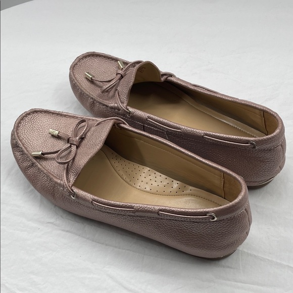 NWOB. MICHAEL Michael Kors 10M Sutton Leather Moccasins. - Picture 9 of 16